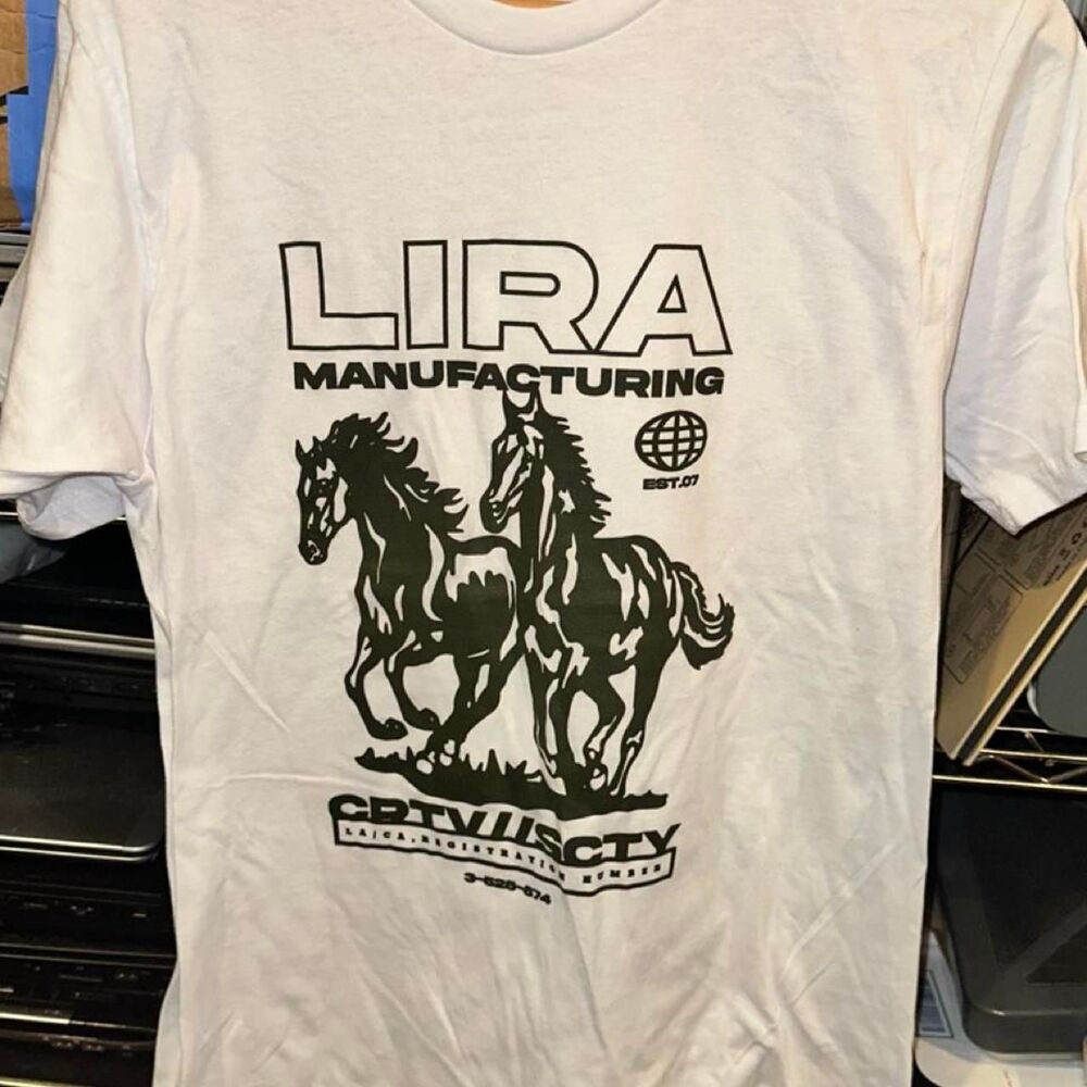 Men's White and Black T-shirt